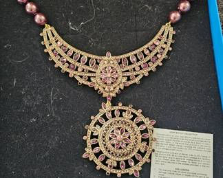 Heidi Daus French Twist Necklace with Removable Brooch Set Amethyst Faux Pearl