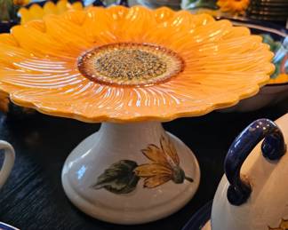 Sunflower Cake Stand