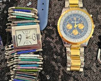 Classique Two Tone Quartz Analog Fashion Watch 