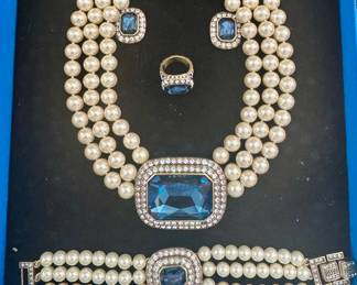 Heidi Daus 3 Strand Faux Pearl Aquarium Crystal Necklace, Bracelet, Earrings Set & Ring