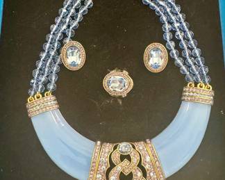 Vintage Heidi Daus Periwinkle Blue Swarovski Crystal Lucite Necklace & Earrings Set & Ring