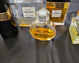 Chanel No 5 Petfume