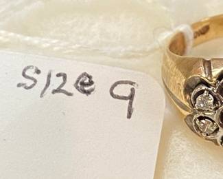 10K Gold Ladies Ring
