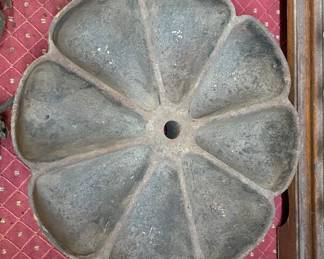 Cast Iron Nail Holder