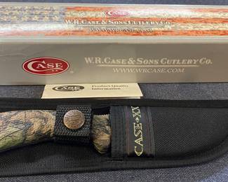 Case XX Hunter Ridgeback Knife in Box