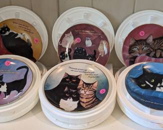 cat plates