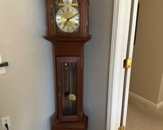Lot 10 - $375 -Drop Leaf Table and 2 Chairs - 40"w 24"d with leaves down, 2 leaves 8"w each, max 40" x 40" 30"h.  Chairs have 18"h seat.