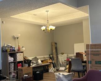 Multiple items, creatives will enjoy this one!