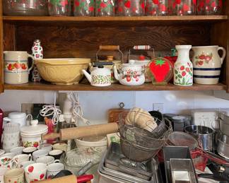 Strawberry Kitchenware