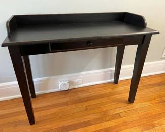 61 Modern Small Desk Detailmin