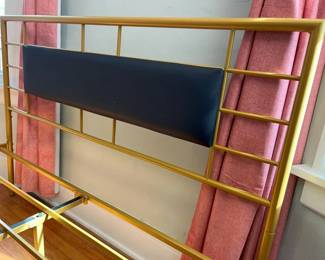 61 Modern Queen Gold Tone Headboard Detailmin