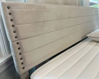 61 LIKIMIO King Faux Suede Headboard Bed Frame Detailmin