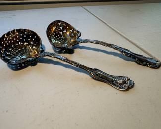 Sterling Silver Sugar Sifter Ladels (56gms)