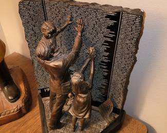 Vietnam Veterans Memorial Sculpture 