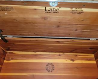 Lane cedar chest