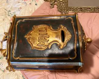 Italian metal mailbox