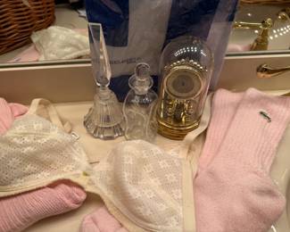 Women's clothing