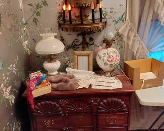 1960s BLACK & GOLD ITALIAN WALL LIGHT