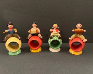 1 ErzgebirgeWendyKuhnVintageNapkinRings