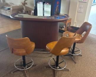 3 1970sChromeCraftStyleRibbedVinylDryBar3Barstools