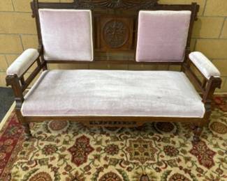 50 VictorianSetteeLavenderMohair