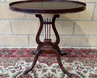 37 VintageHarpTable