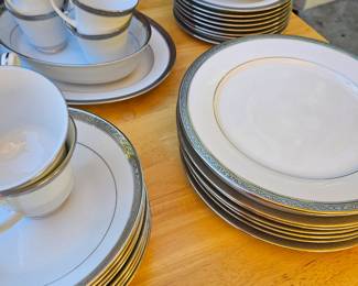 Noritake Signature Platinum China