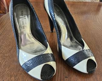Vincent Camuto - size 37 1/2