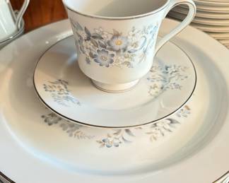 Service for eight "Evening Breeze" by Lynnbrooke China...