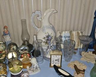 snow globes, Empoli Hobnail Bubble bottle and misc
