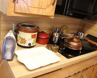 Vintage Crock-Pot, Hand Vac, Cookware