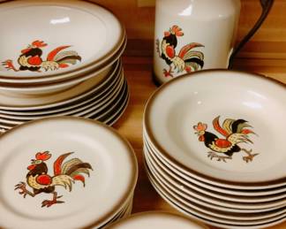 Vintage Metlox Red Roster Dish Set