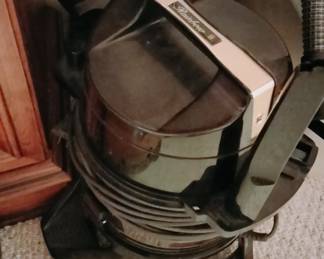 Rainbow Vacuum & Shampooer