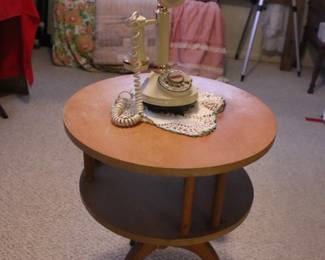 MCM Round Table, Vintage Telephone