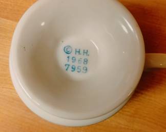 H.H. MCM Floral Cups