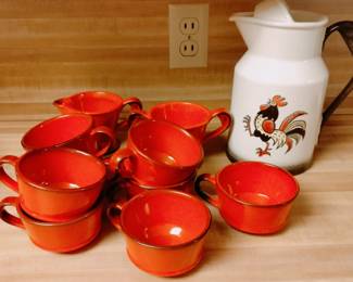 Vintage Metlox Red Roster Dish Set