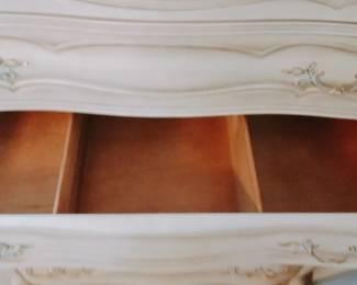 Vintage Solid Wood French Provincial Dresser 