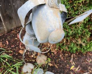 Many pieces of Yard Art! 'Woof'!