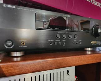 Yamaha - Receiver HTR-6230