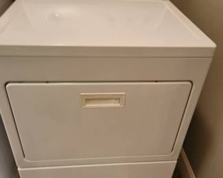WHIRLPOOL DRYER