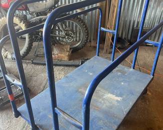 Charlotte Rolling Cart 6 Wheel