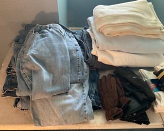 MENS JEANS.  THEY GOT THE LOOK. 