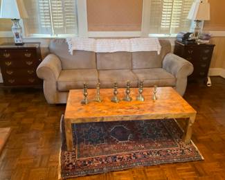 THE RUGS HAS BEEN REMOVED.  SORRY