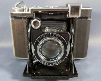 Zeiss Ikon Super Ikonta 532/16 Camera With Tessar Lens