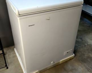 Hotpoint Chest Freezer, Model HCM5SM, 33" x 28"x 22", Damage On Back Corner, Powers On