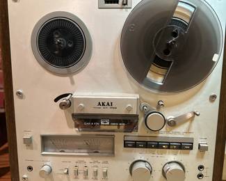Akai reel to reel