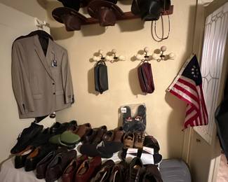 Men’s shoes and hats