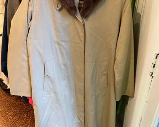 Burberrys trench with mink collar