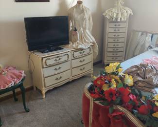7-piece bedroom set