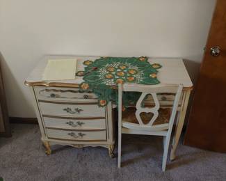 7-piece bedroom set